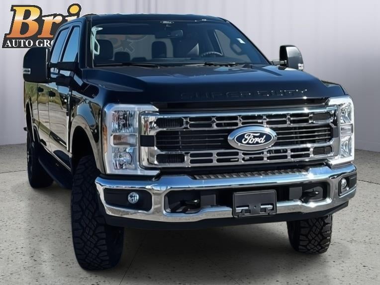 2027 Ford Super Duty F-250 SRW XLT