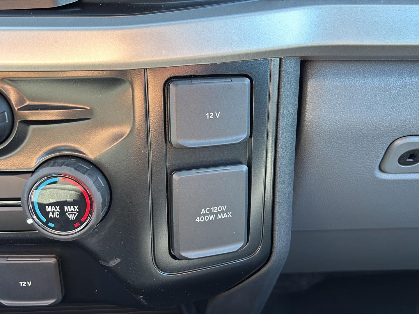 2027 Ford Super Duty F-250 SRW XLT