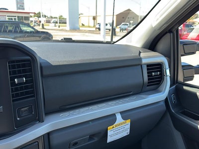 2027 Ford Super Duty F-250 SRW XLT