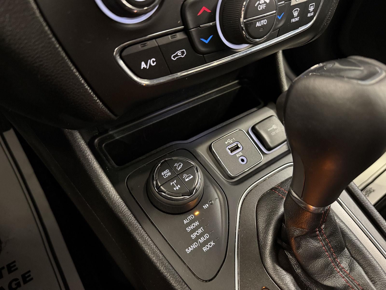 2019 Jeep Cherokee Trailhawk