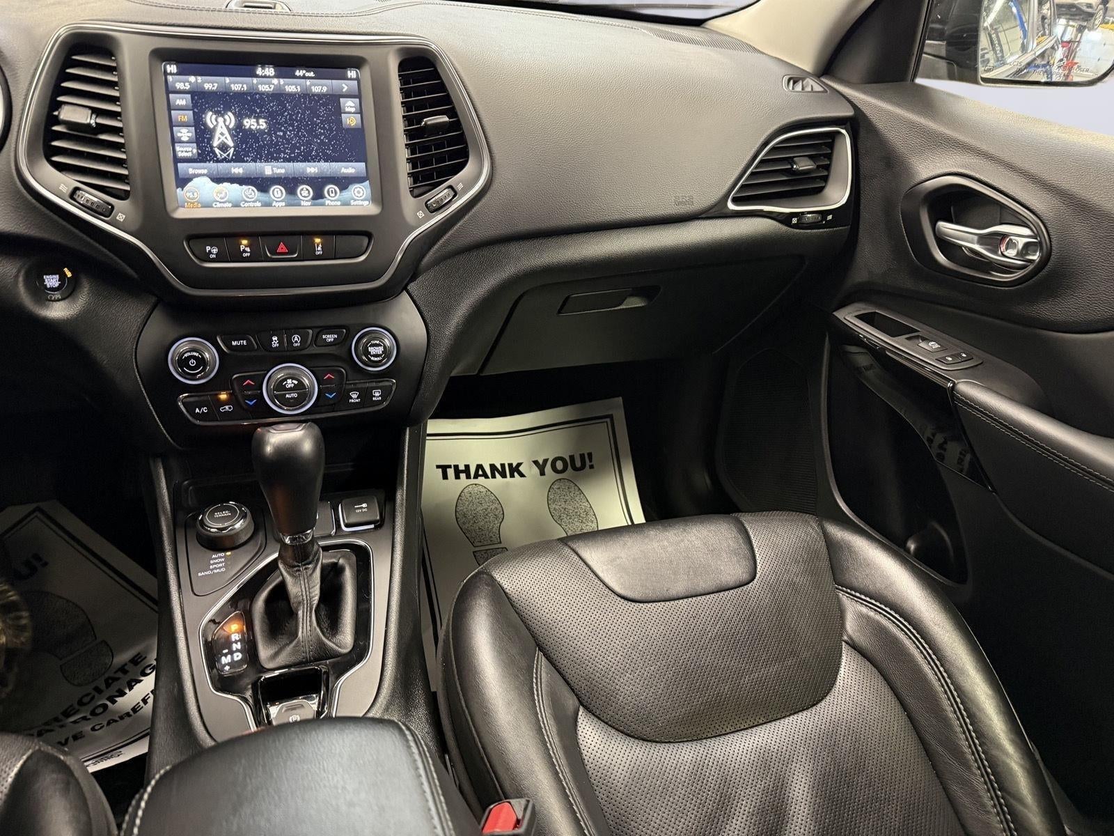 2023 Jeep Cherokee Altitude Lux