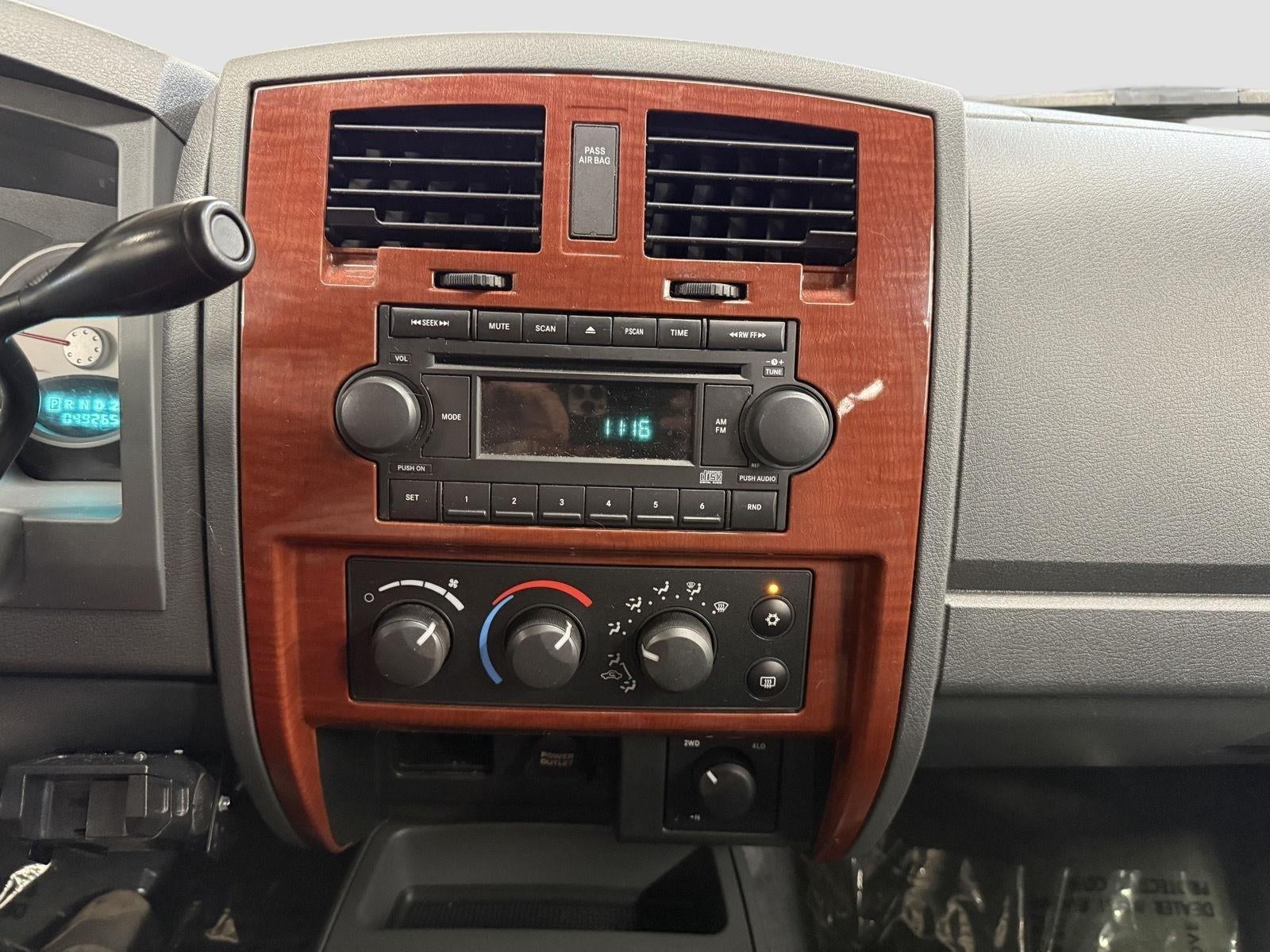 2005 Dodge Dakota SLT