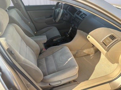 2005 Honda Accord Sdn LX