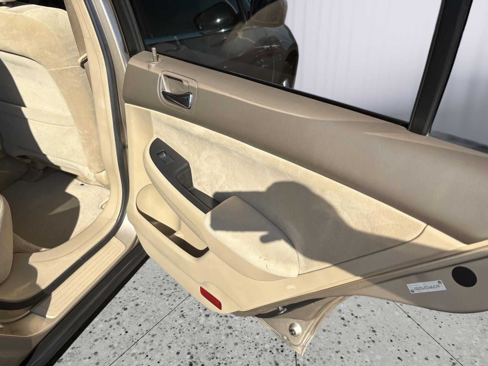 2005 Honda Accord Sdn LX