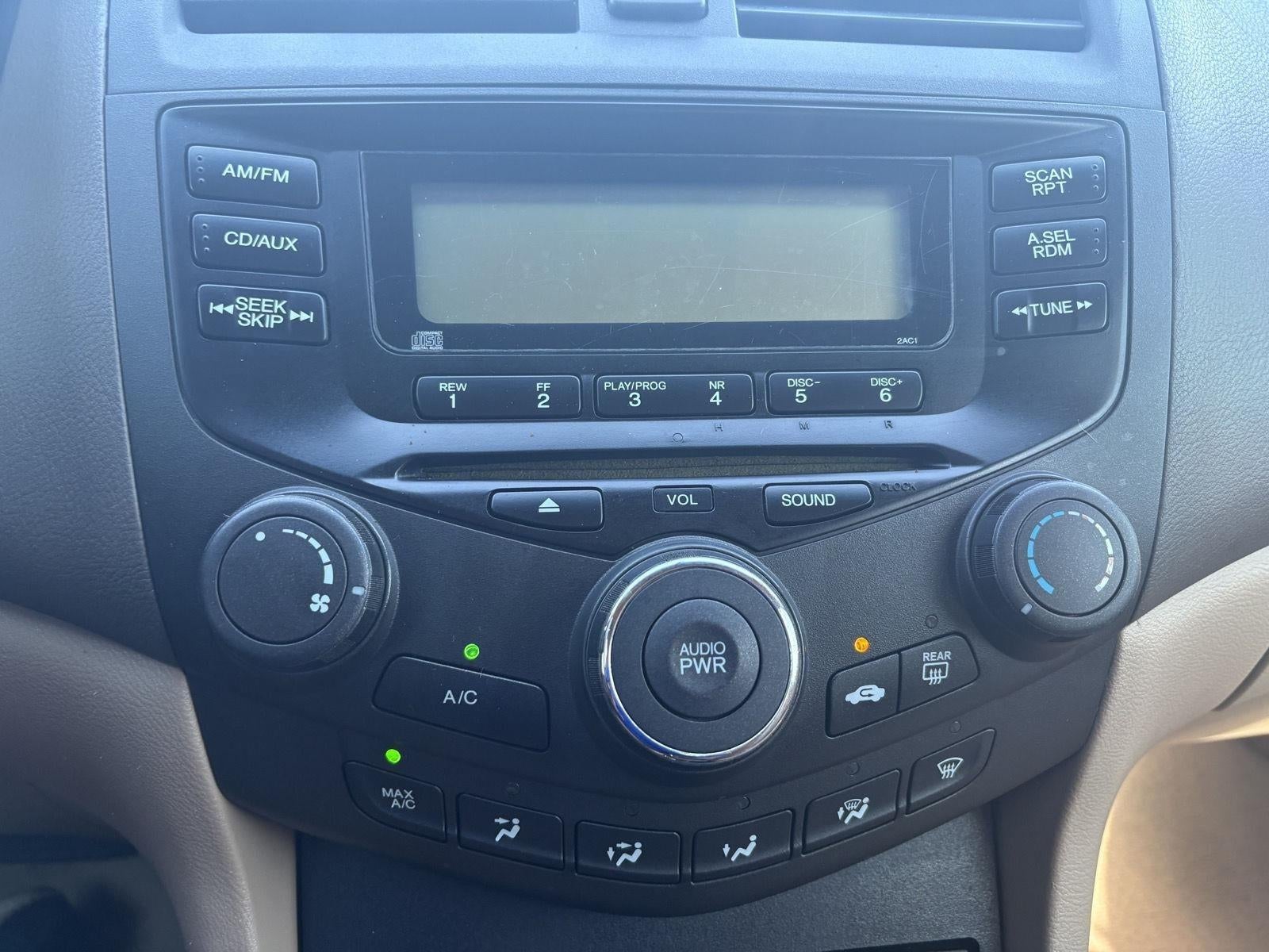 2005 Honda Accord Sdn LX