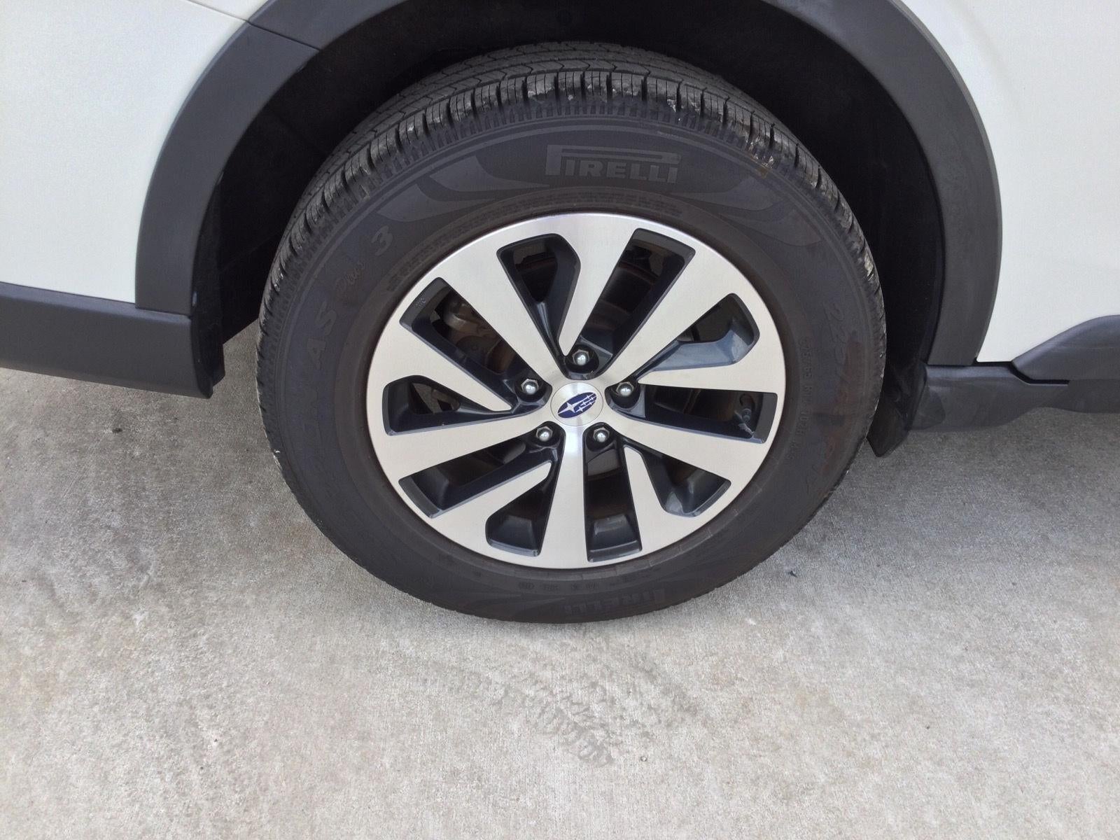 2020 Subaru Outback BASE