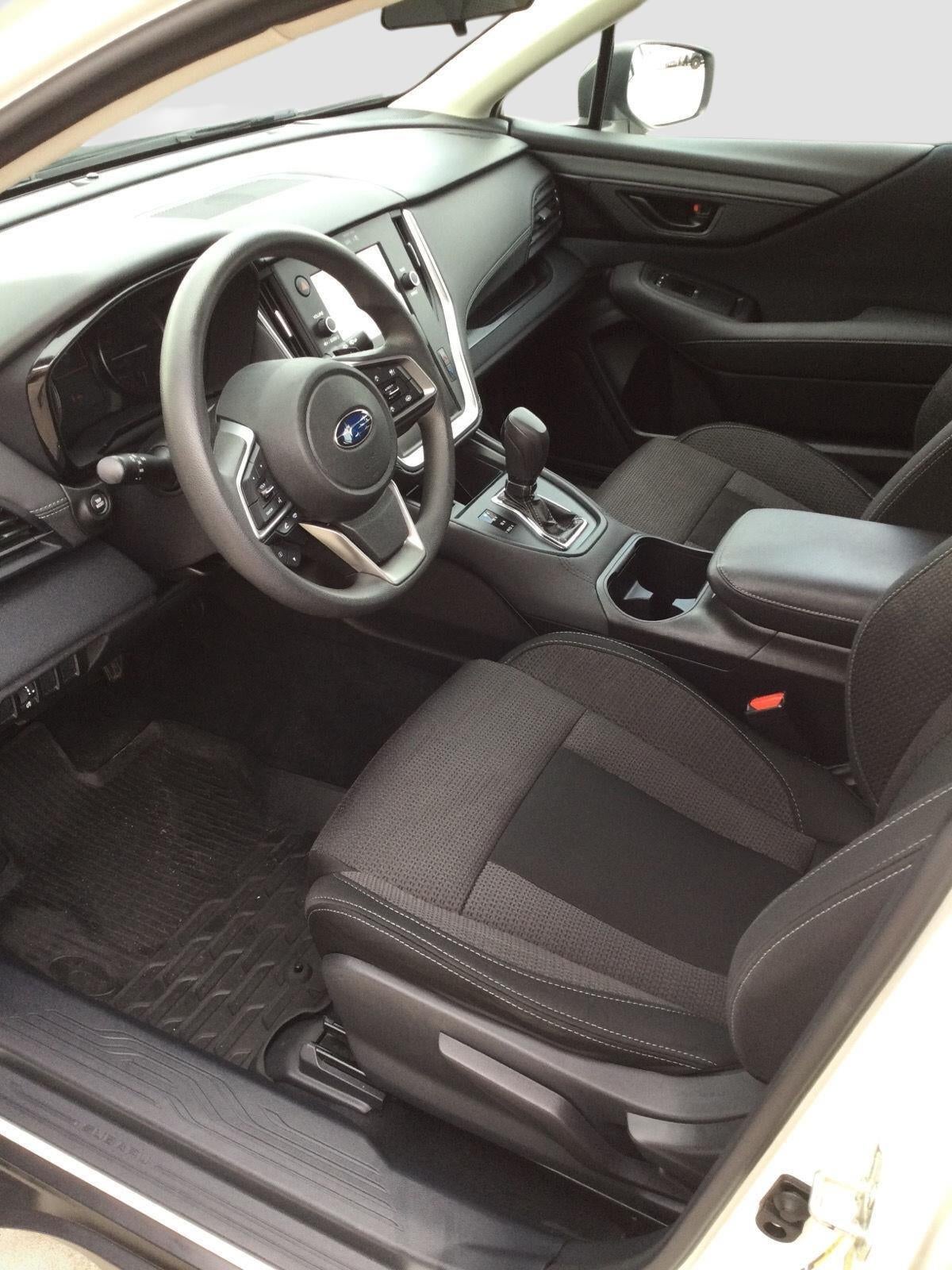 2020 Subaru Outback BASE
