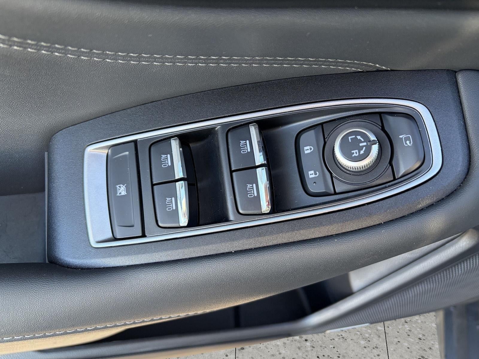 2025 Subaru Outback Touring