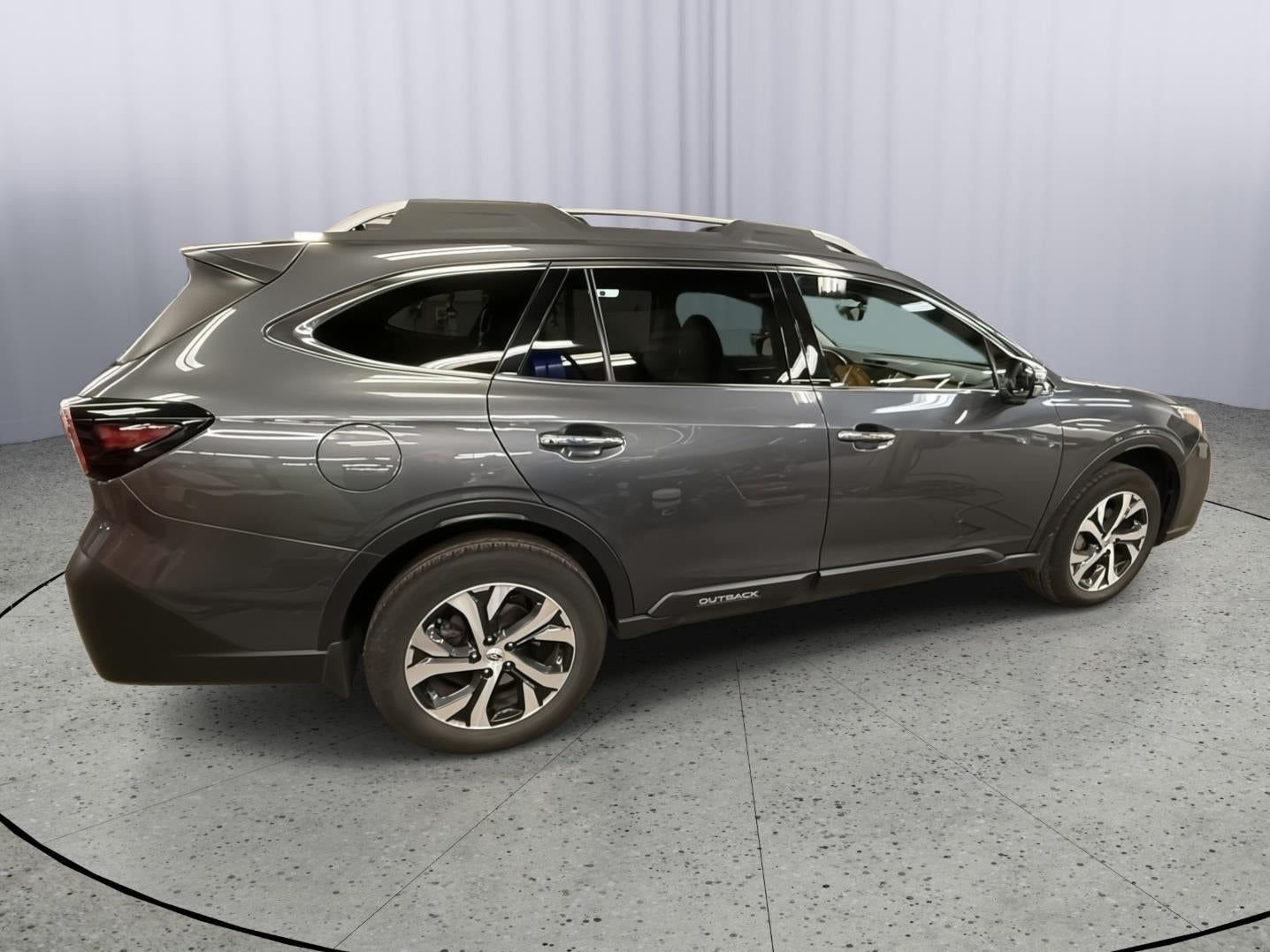 2022 Subaru Outback Touring