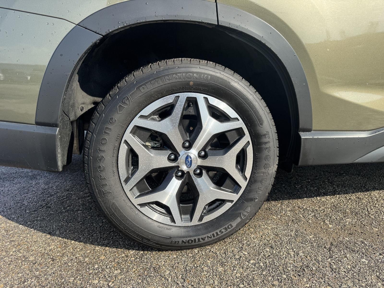 2024 Subaru Forester Premium