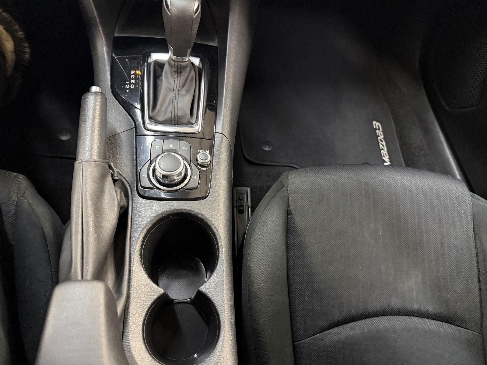 2016 Mazda Mazda3 i Sport