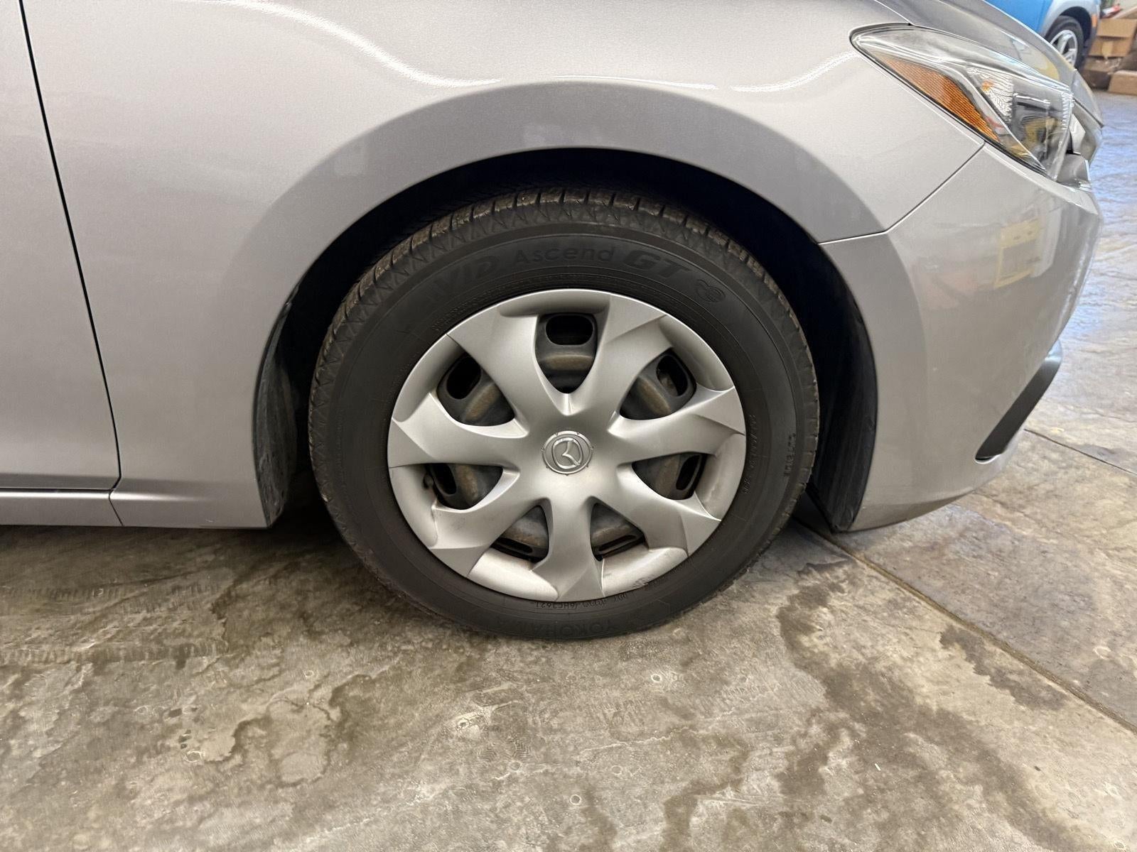 2016 Mazda Mazda3 i Sport