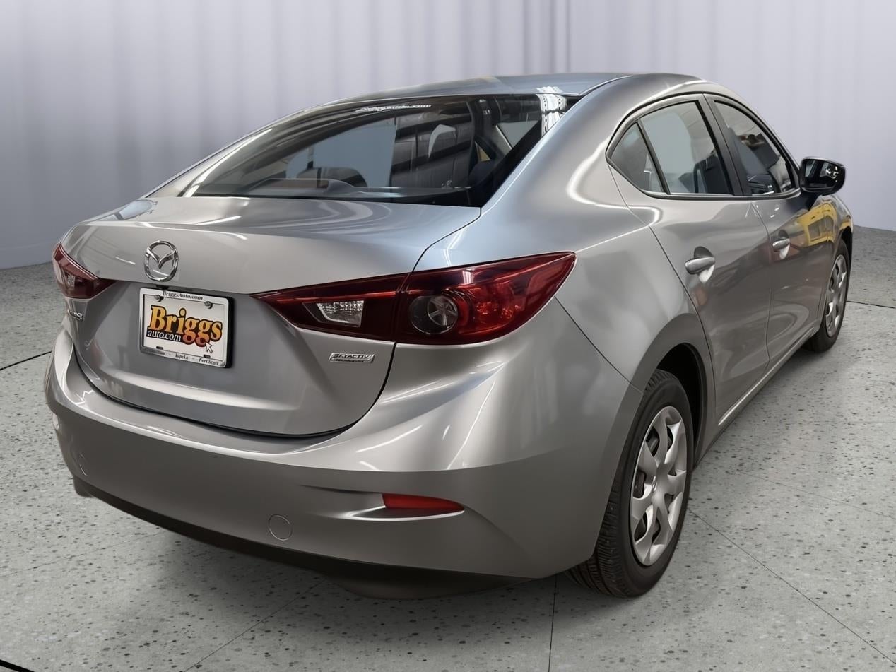 2016 Mazda Mazda3 i Sport