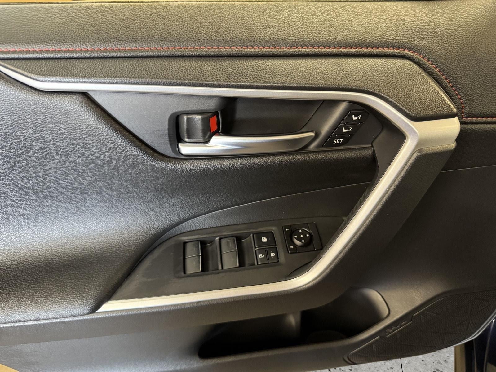 2025 Toyota RAV4 Plug-In Hybrid XSE