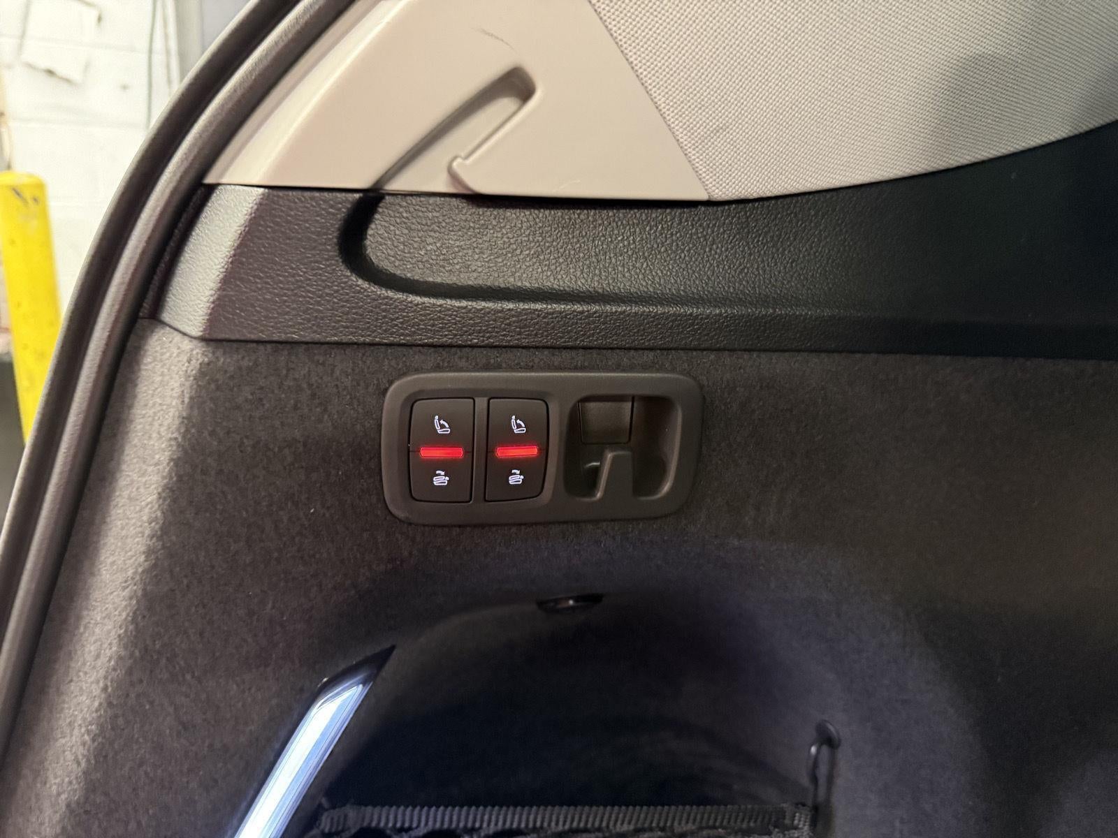 2022 Audi Q7 Premium Plus