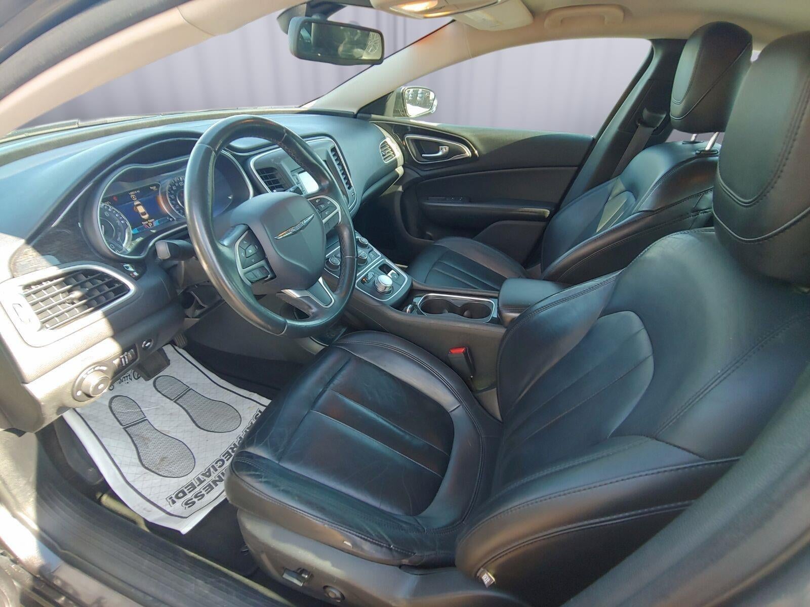 2015 Chrysler 200 C