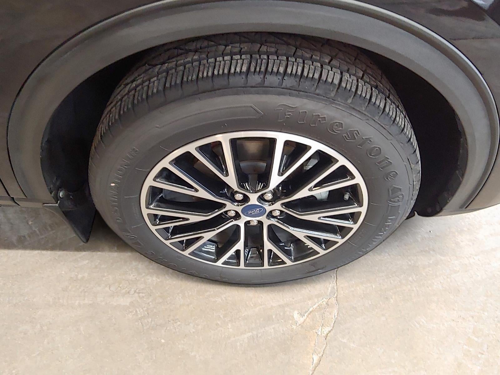 2022 Ford ESCAPE PLUG-IN HYBRID SE Plug-In Hybrid