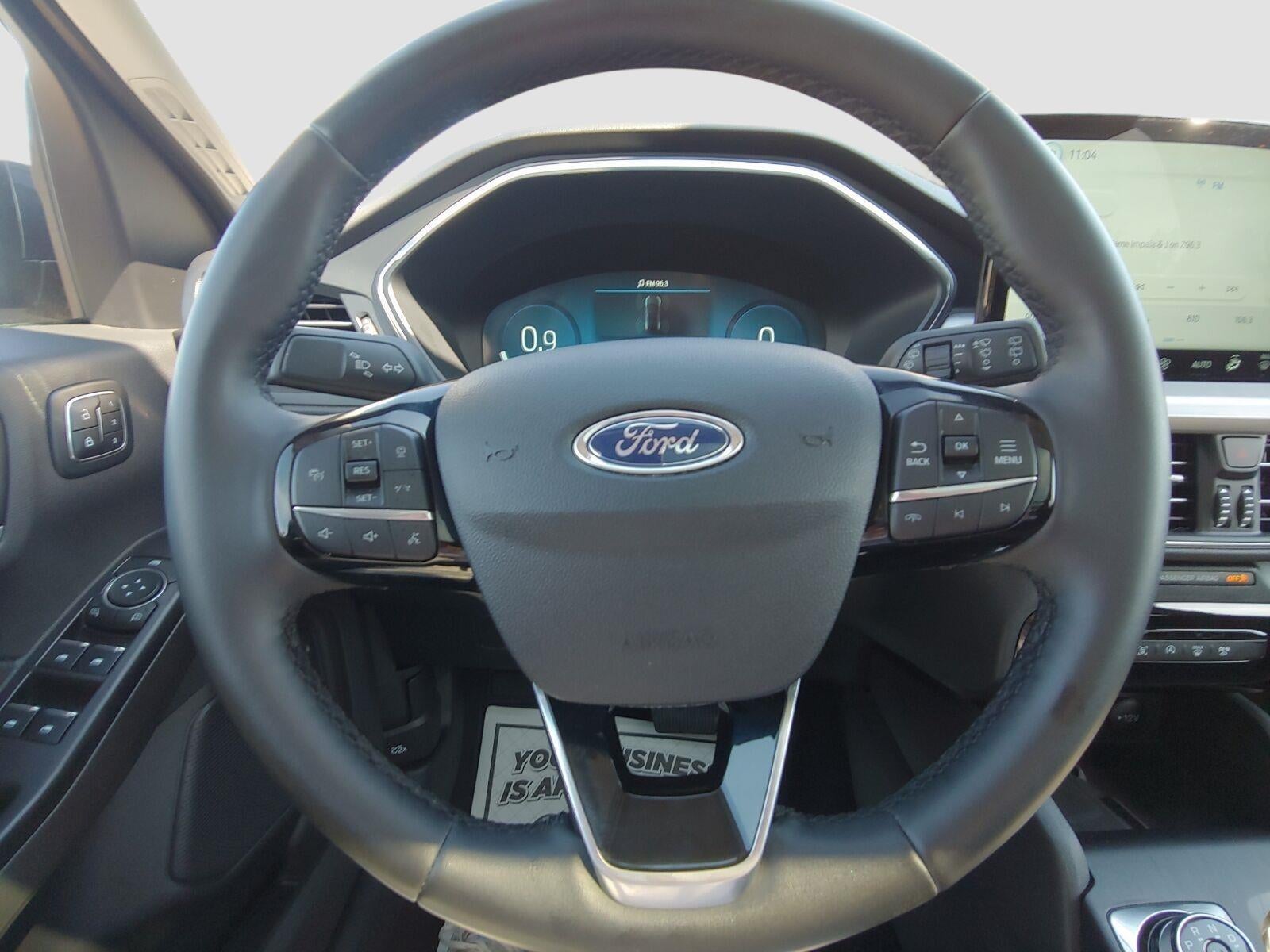2025 Ford Escape Platinum