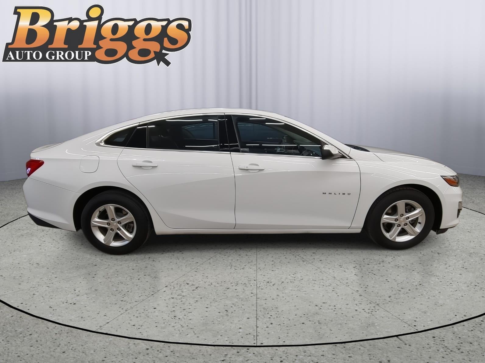 2022 Chevrolet Malibu LS