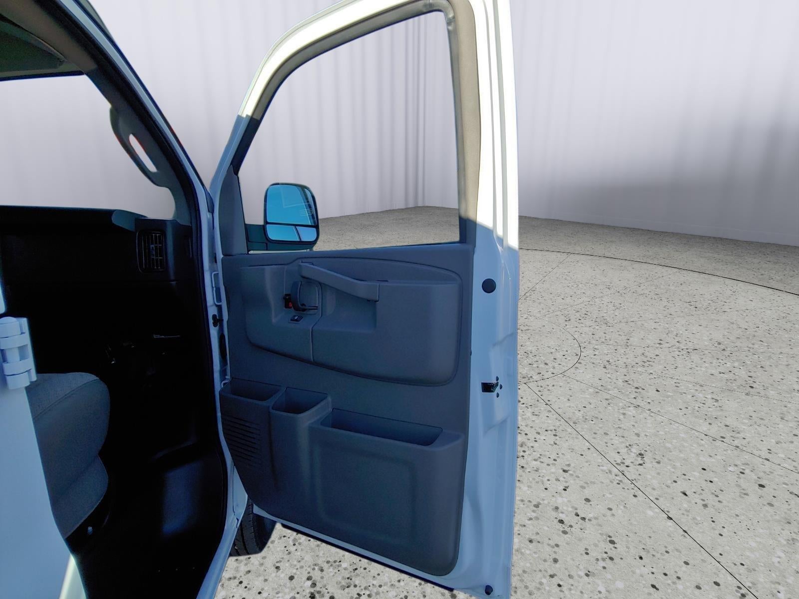 2025 Chevrolet Express Cargo Van RWD 2500 155"