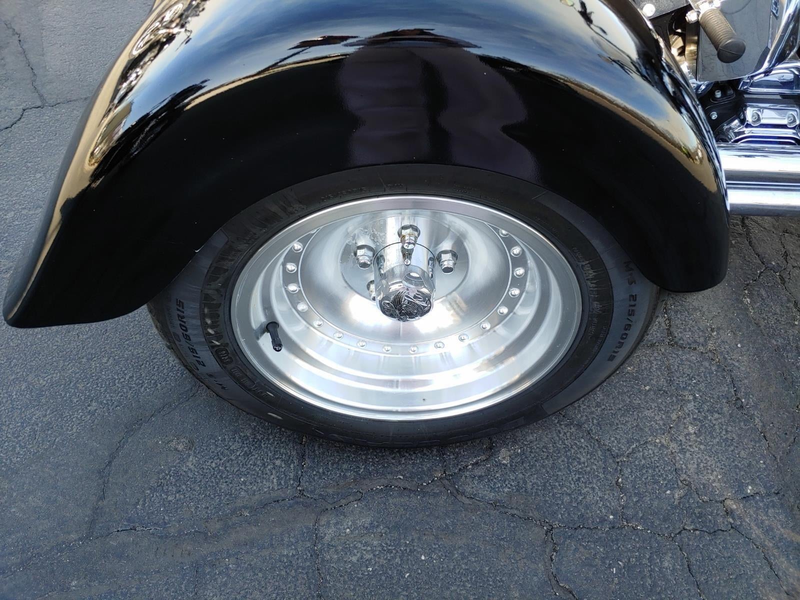 2006 HARLEY-DAVIDSON FAT BOY Base