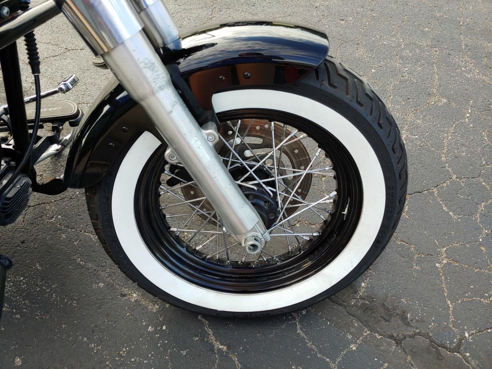 2012 HARLEY-DAVIDSON SOFTAIL Base