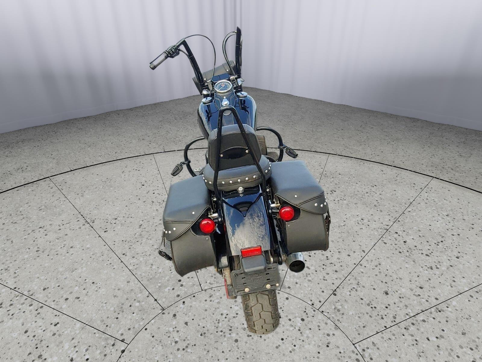 2012 HARLEY-DAVIDSON SOFTAIL Base