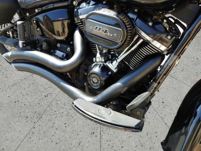 2018 HARLEY-DAVIDSON HERITAGE Base