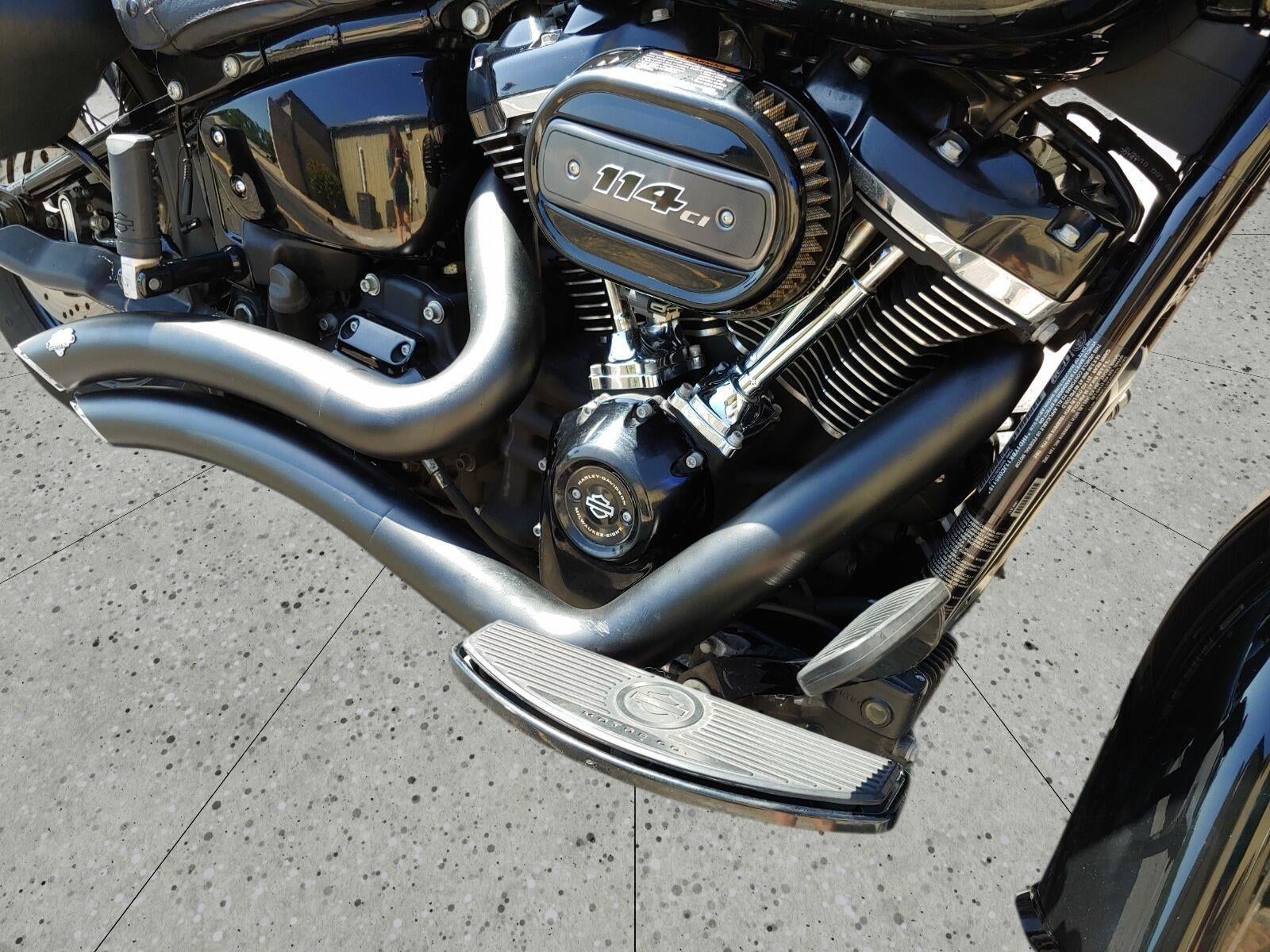 2018 HARLEY-DAVIDSON HERITAGE Base