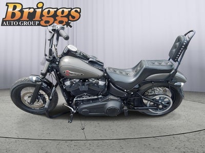 2019 HARLEY-DAVIDSON STREETBOB Base