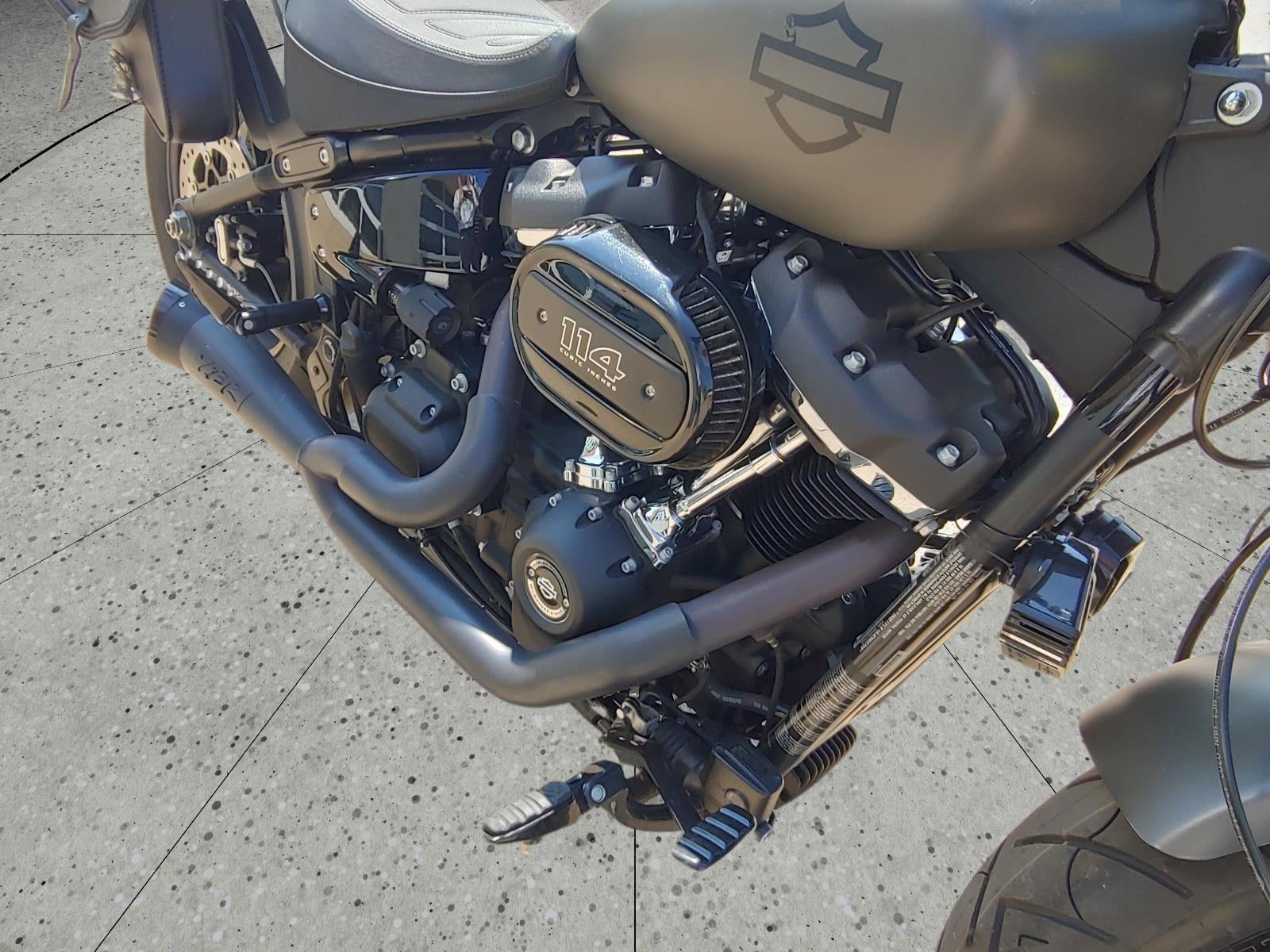 2018 HARLEY-DAVIDSON FXFBS FAT BOB Base