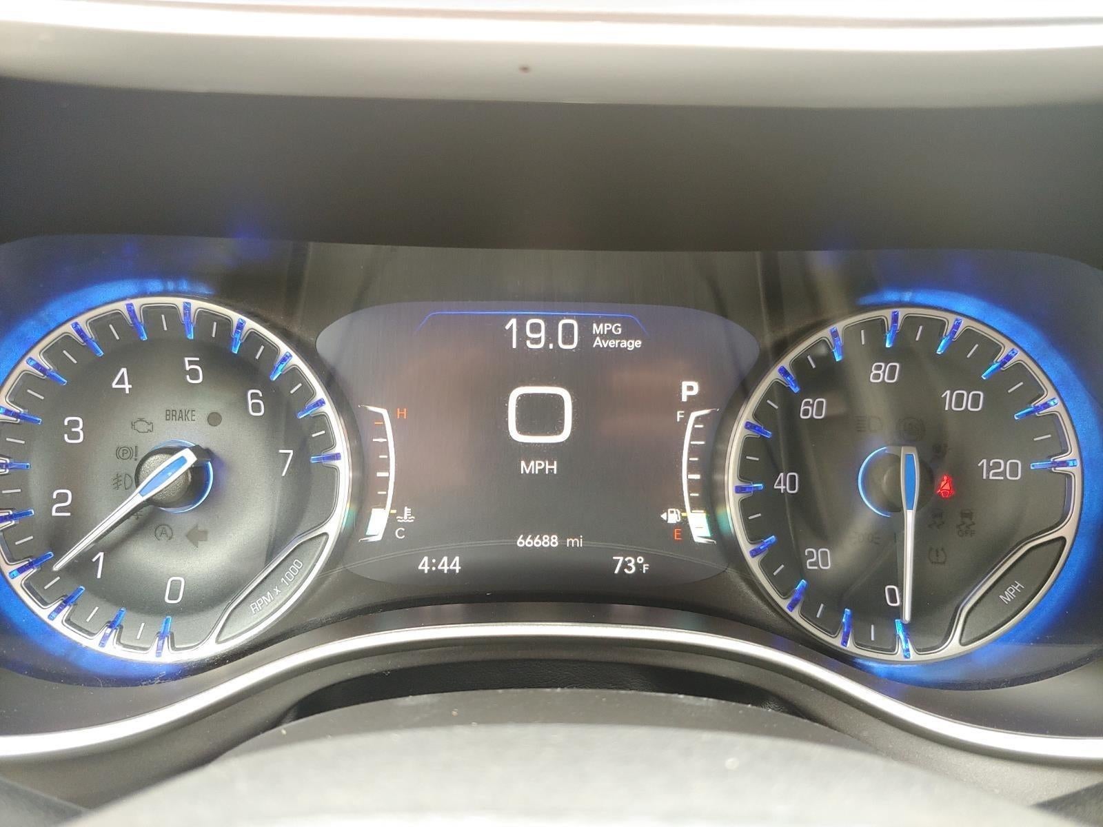 2023 Chrysler Pacifica Touring L