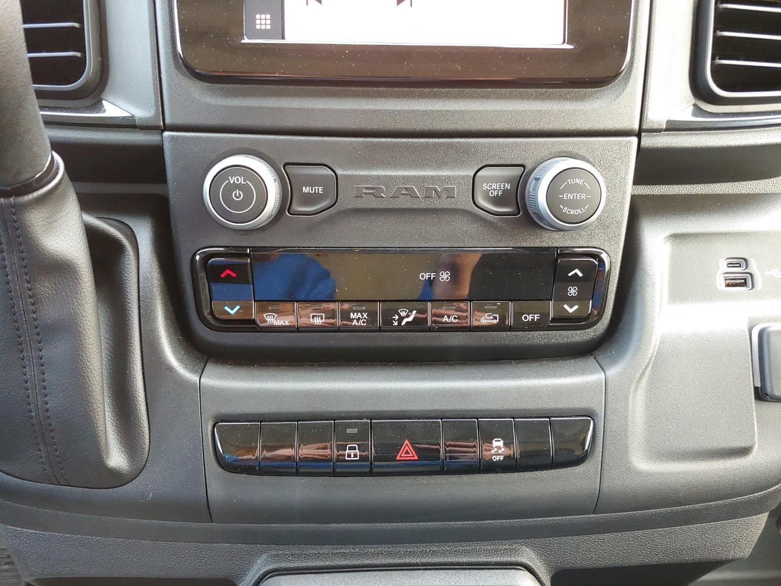 2024 RAM ProMaster Cargo Van Tradesman