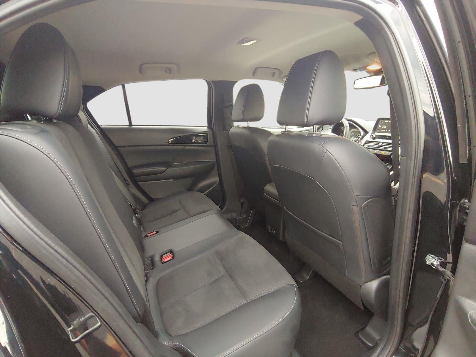 2025 Mitsubishi Eclipse Cross SE