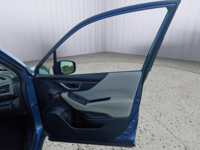 2023 Subaru Forester BASE