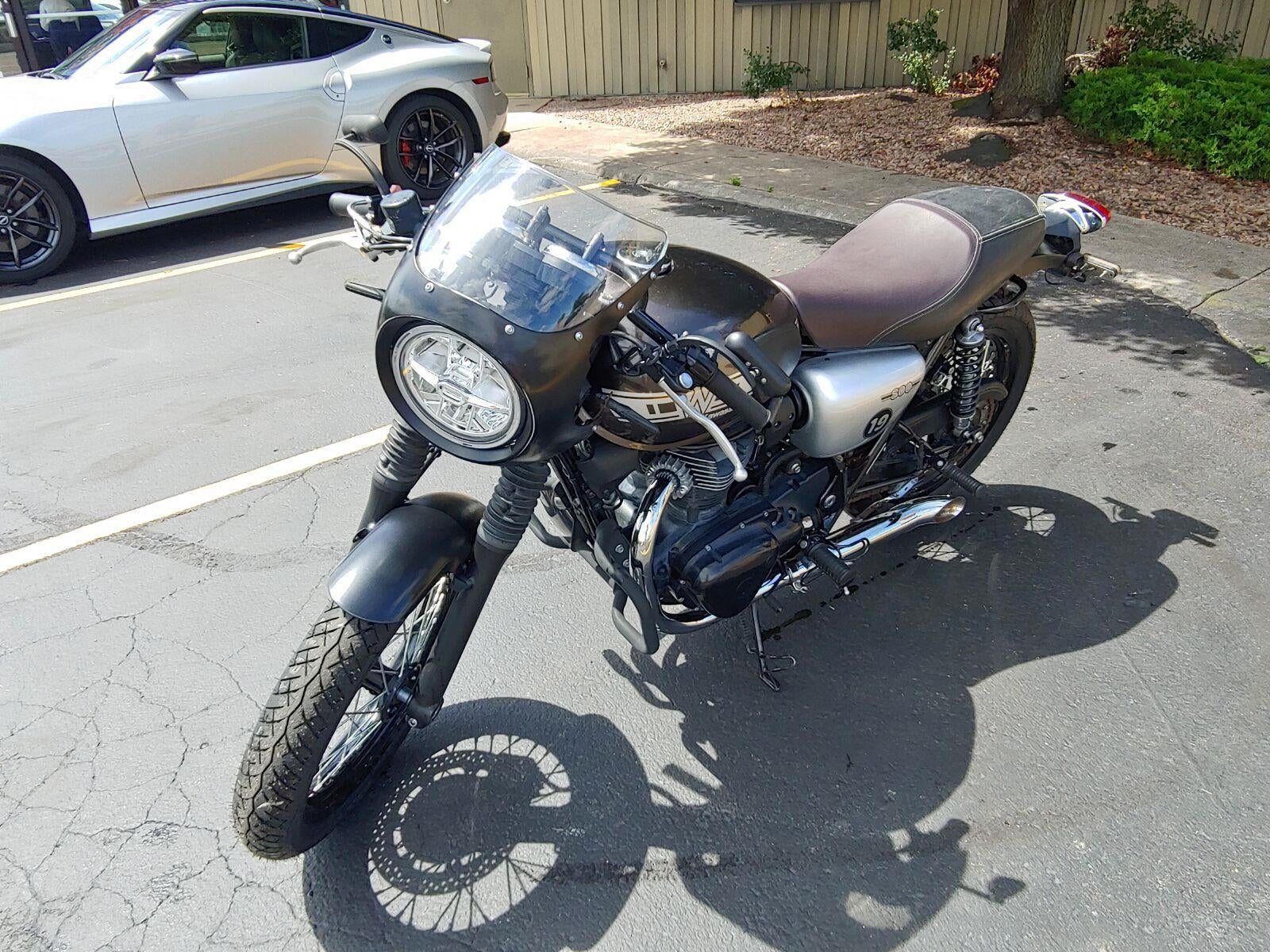 2019 KAWASAKI W800 Base