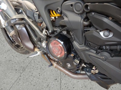 2022 DUCATI MONSTER Base