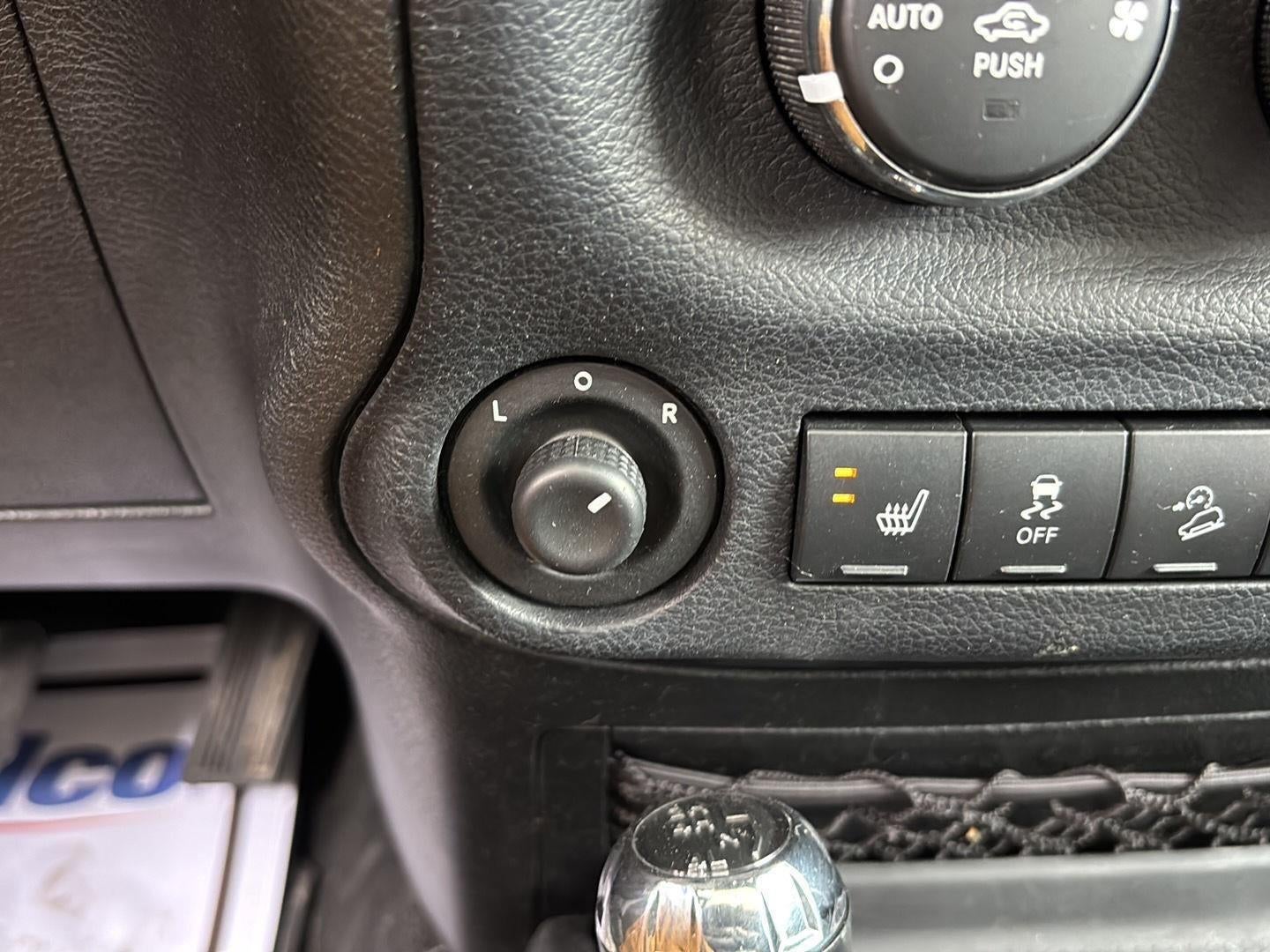 2013 Jeep WRANGLER UNLIMITED Base