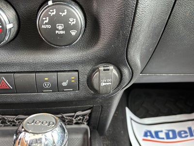 2013 Jeep WRANGLER UNLIMITED Base