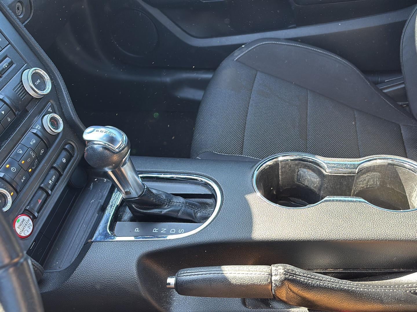 2015 Ford MUSTANG Base