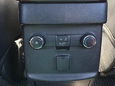 2016 Ford EXPLORER Base