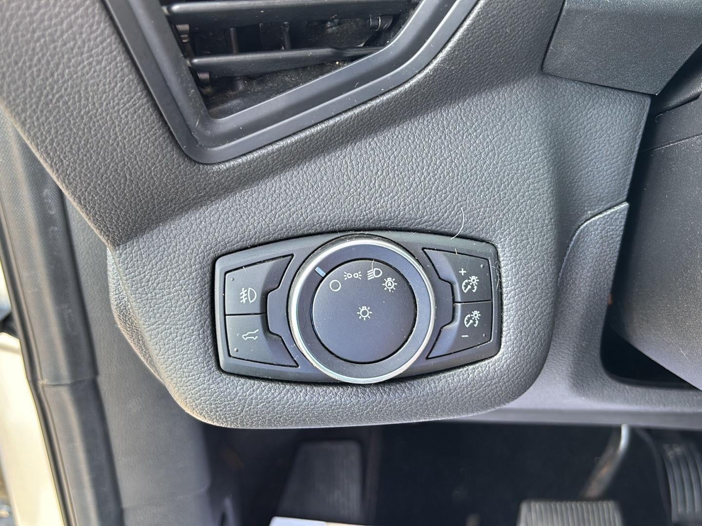 2017 Ford Escape Base