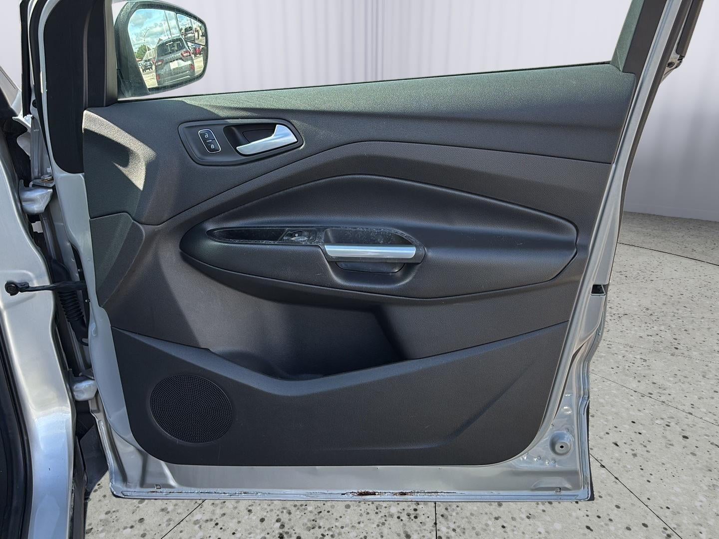 2017 Ford Escape Base