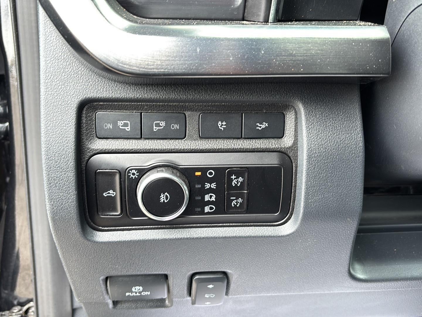 2023 Ford Super Duty F-250 SRW LARIAT