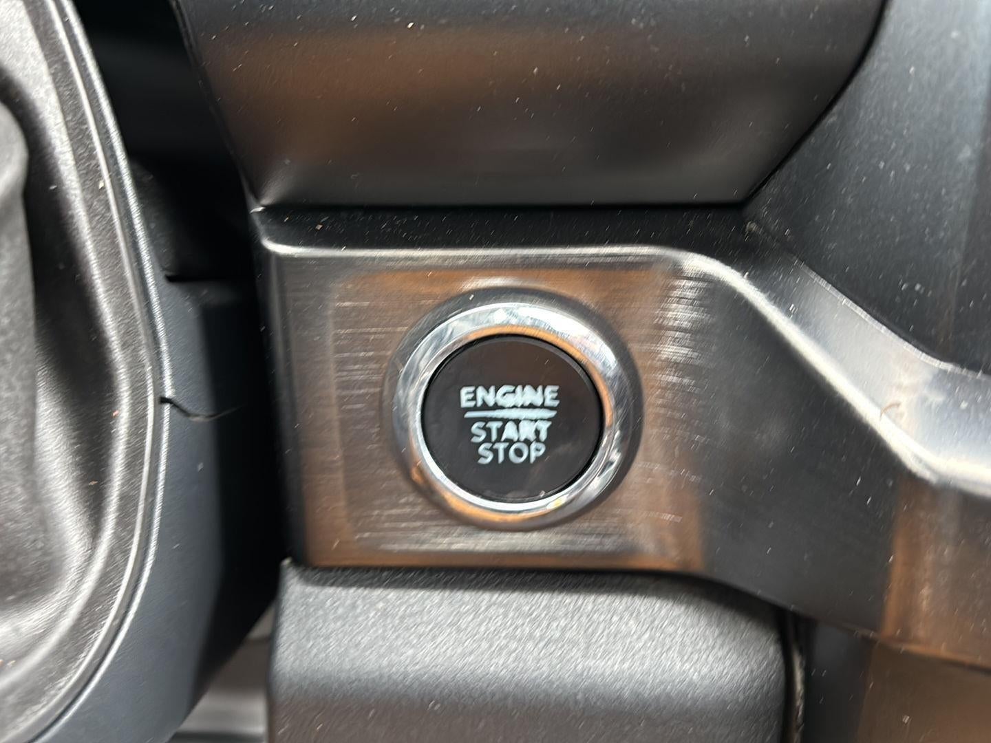 2023 Ford Super Duty F-250 SRW LARIAT