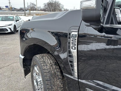 2023 Ford Super Duty F-250 SRW LARIAT
