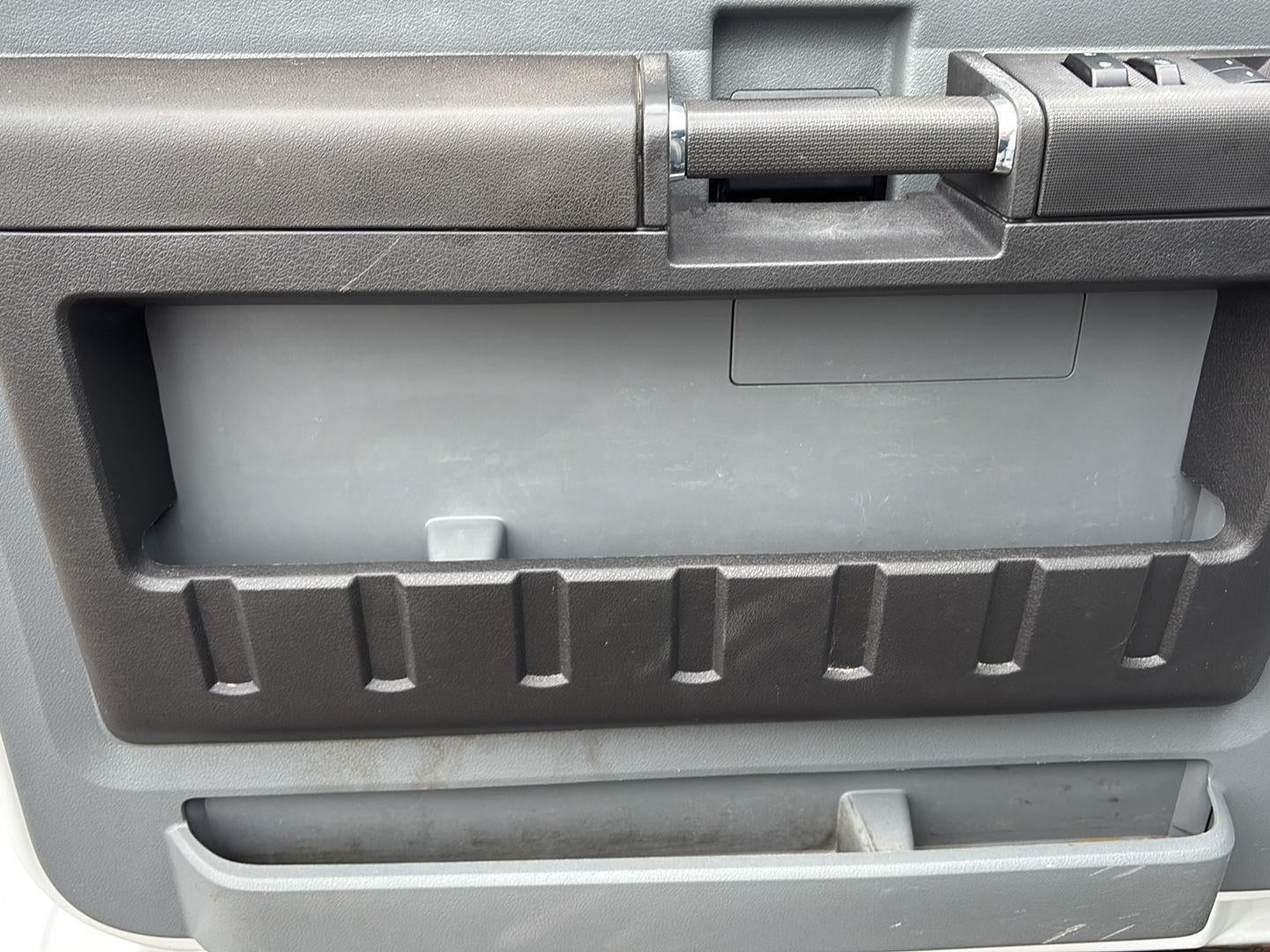 2016 Ford Super Duty F-350 DRW XL