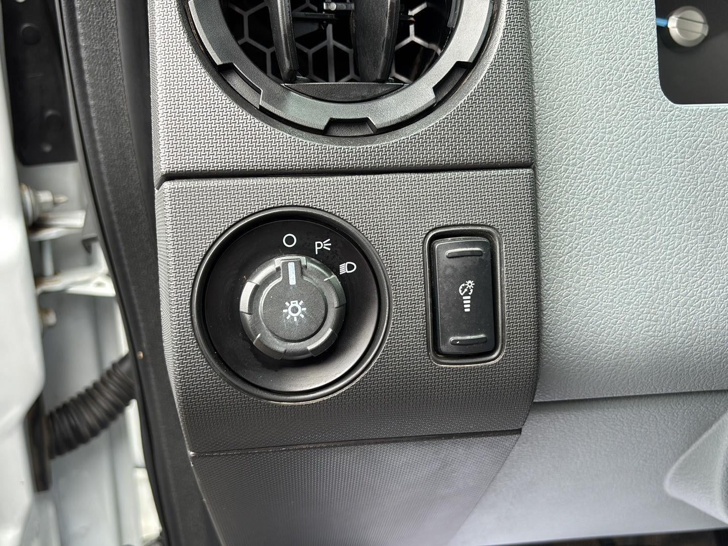 2016 Ford Super Duty F-350 DRW XL