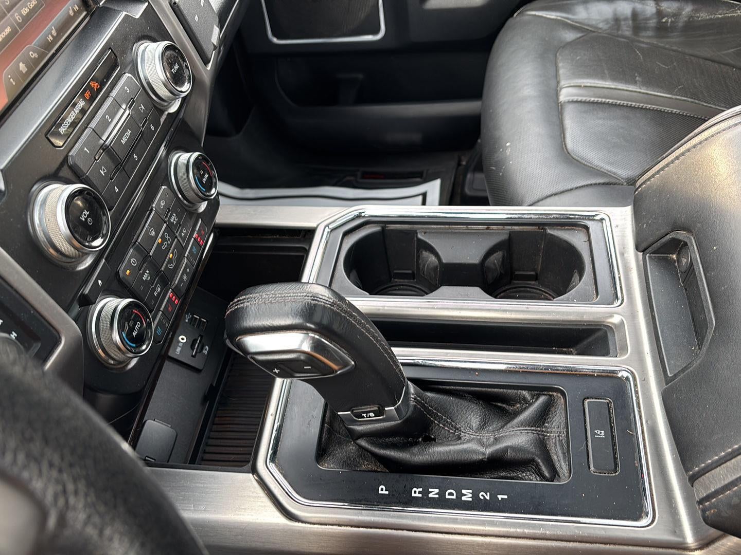 2015 Ford F-150 Platinum