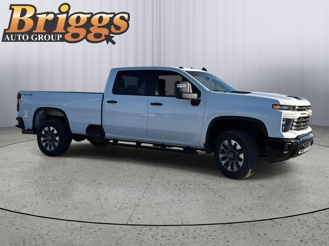 2024 Chevrolet Silverado 2500HD Custom